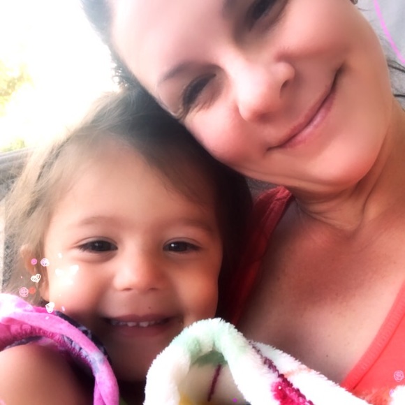 Meet your Posher, Ashley - Picture 3 of 5